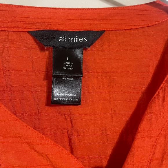 Ali Miles Vibrant Orange Mother of Pearl Artsy Button Front Tunic - Picture 2 of 6